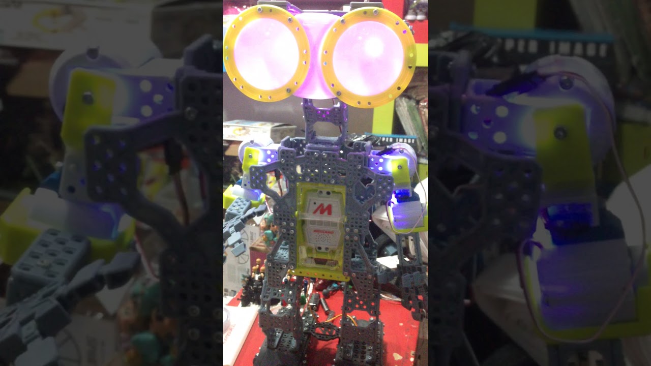 Prueba Meccanoid G15, Español (Américas)
