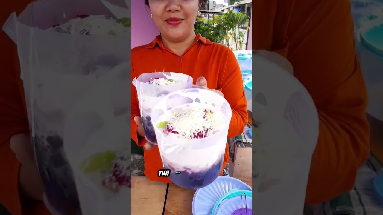 Minum es teler teko sampe belepotan sangkin enaknya