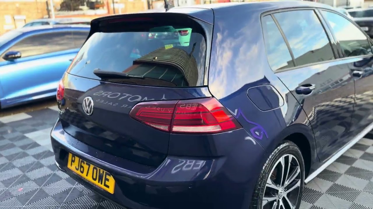 Volkswagen Golf R line