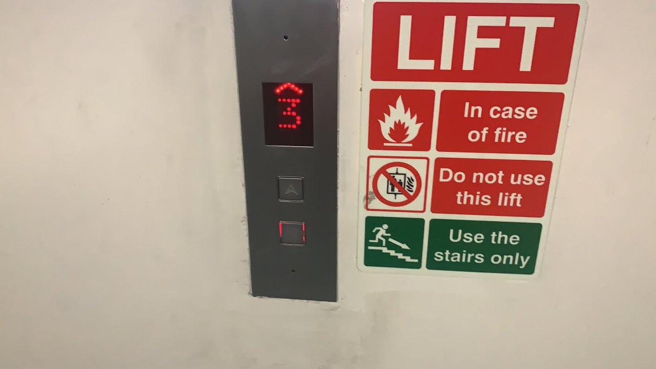2020 Video - Nice C&M Lifts In The Quayside Car Park, Derry / Londonderry
