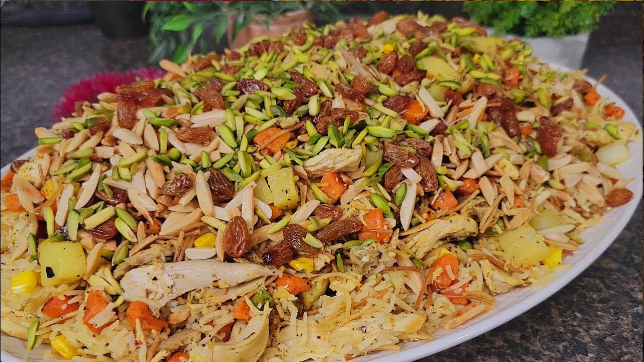 فخامة برياني الدجاج بأبهى طلة وأطيب مذاق .. برياني عراقي على اصولة مع مملكة زمردة