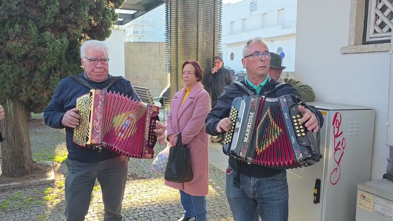 Concertinas | Quinta  - feira |Em Monção |
