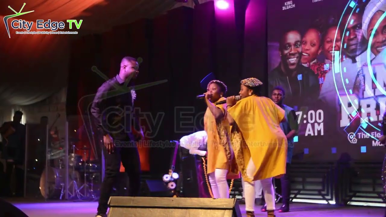 GLORIOUS TWINS POWERFUL PRAISE MINISTRATION AT BIDEMI OLAOBA CONCERT