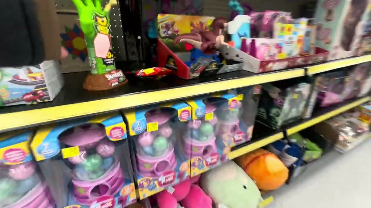 ACTION FIGURE HUNT