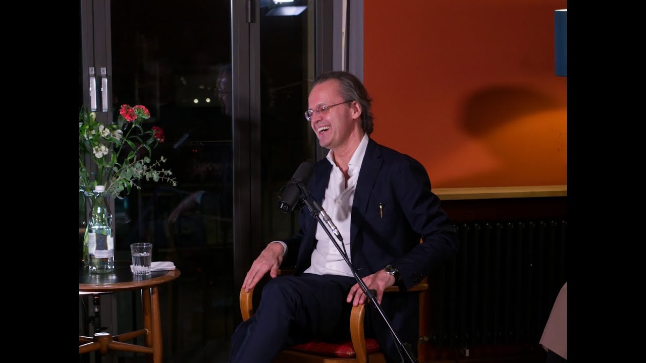 Bernhard Pörksen - Ich bin ganz Ohr! - UM Politics Talks