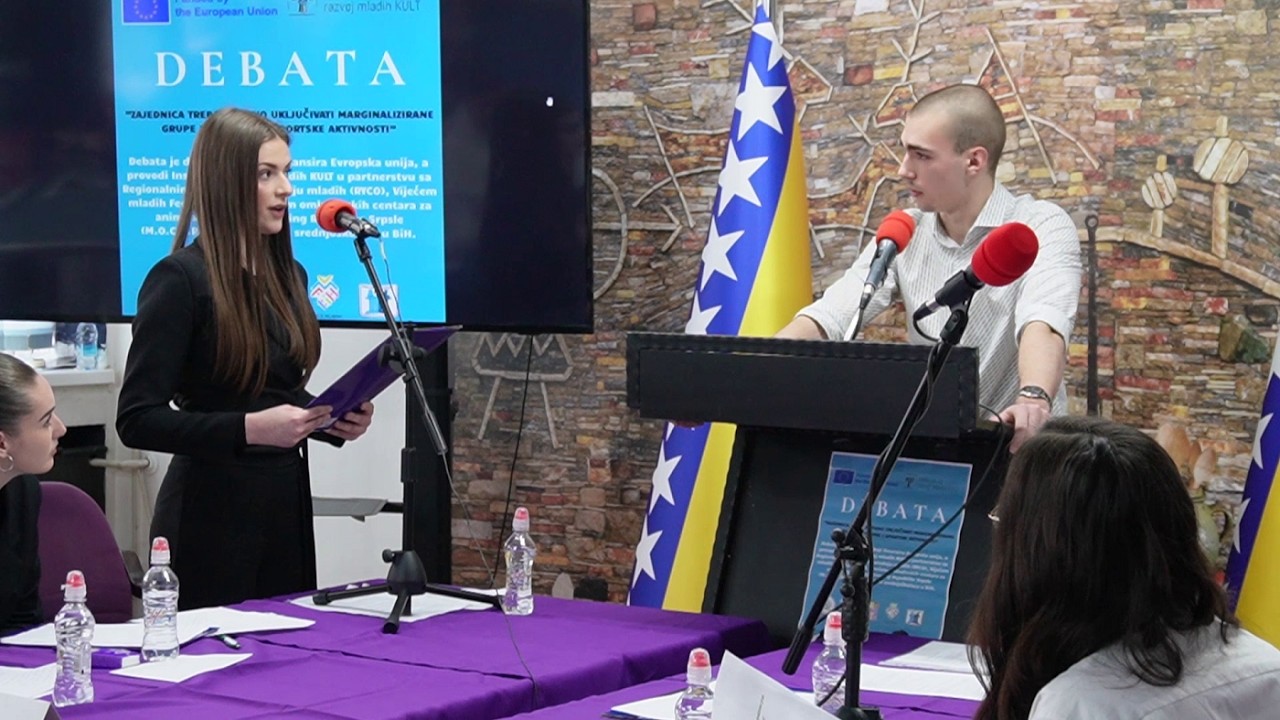 SREBRENIK: Javna debata o društvenoj uključenosti i jednakim prilikama za sve