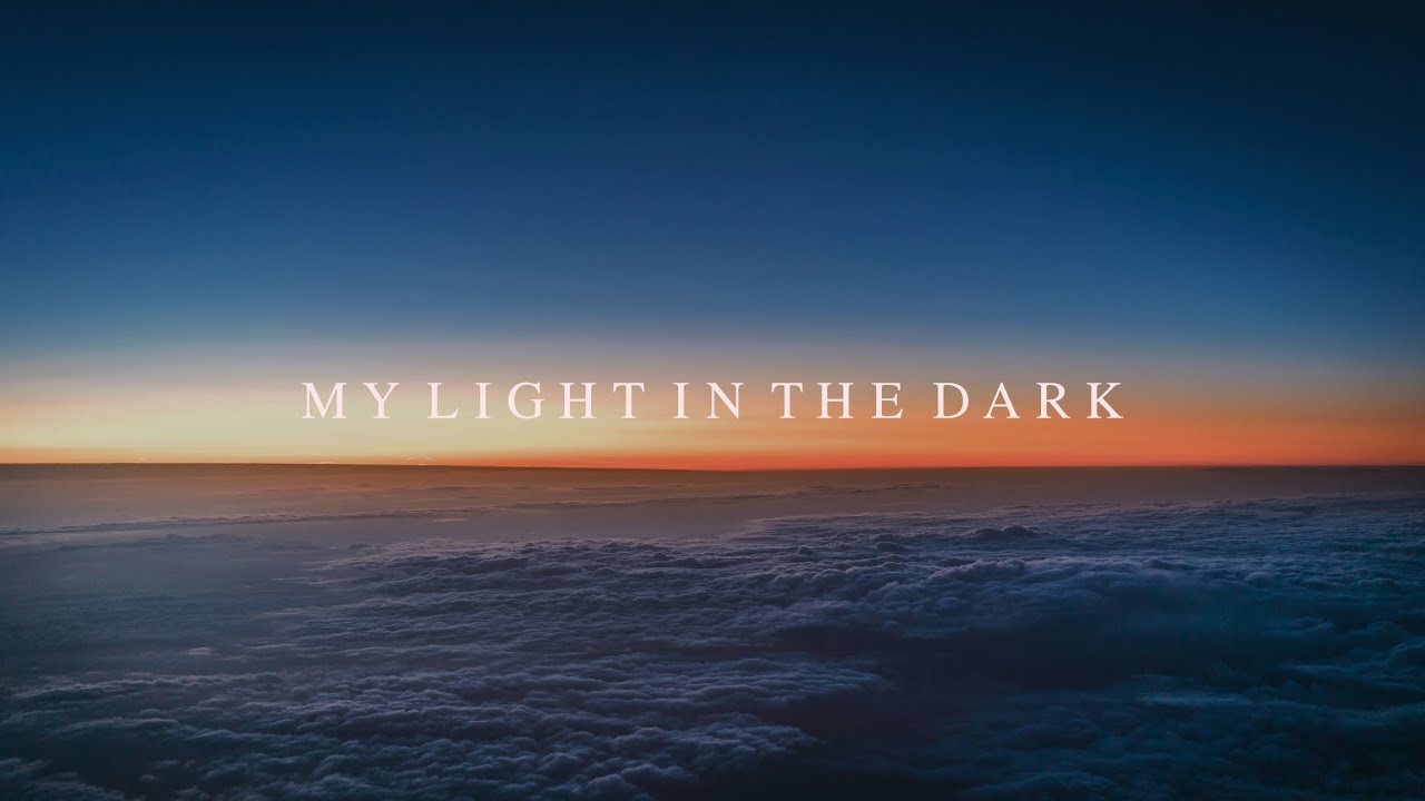 like gentle rain - my light in the dark (Nostalgic & Beautiful Piano Song, Neoclassical)