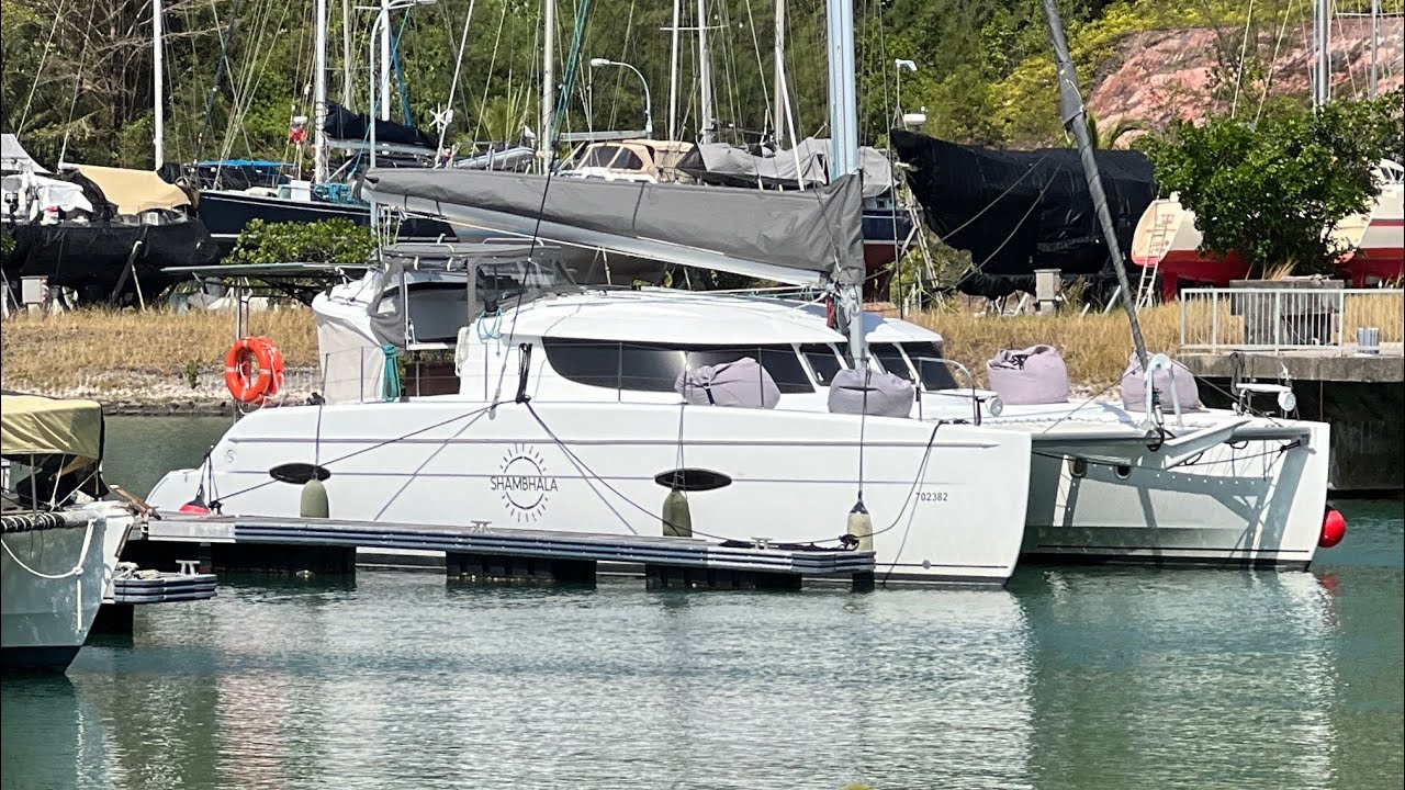 Fountaine Pajot Lipari : 2009: Catamaran for sale in South East Asia. 