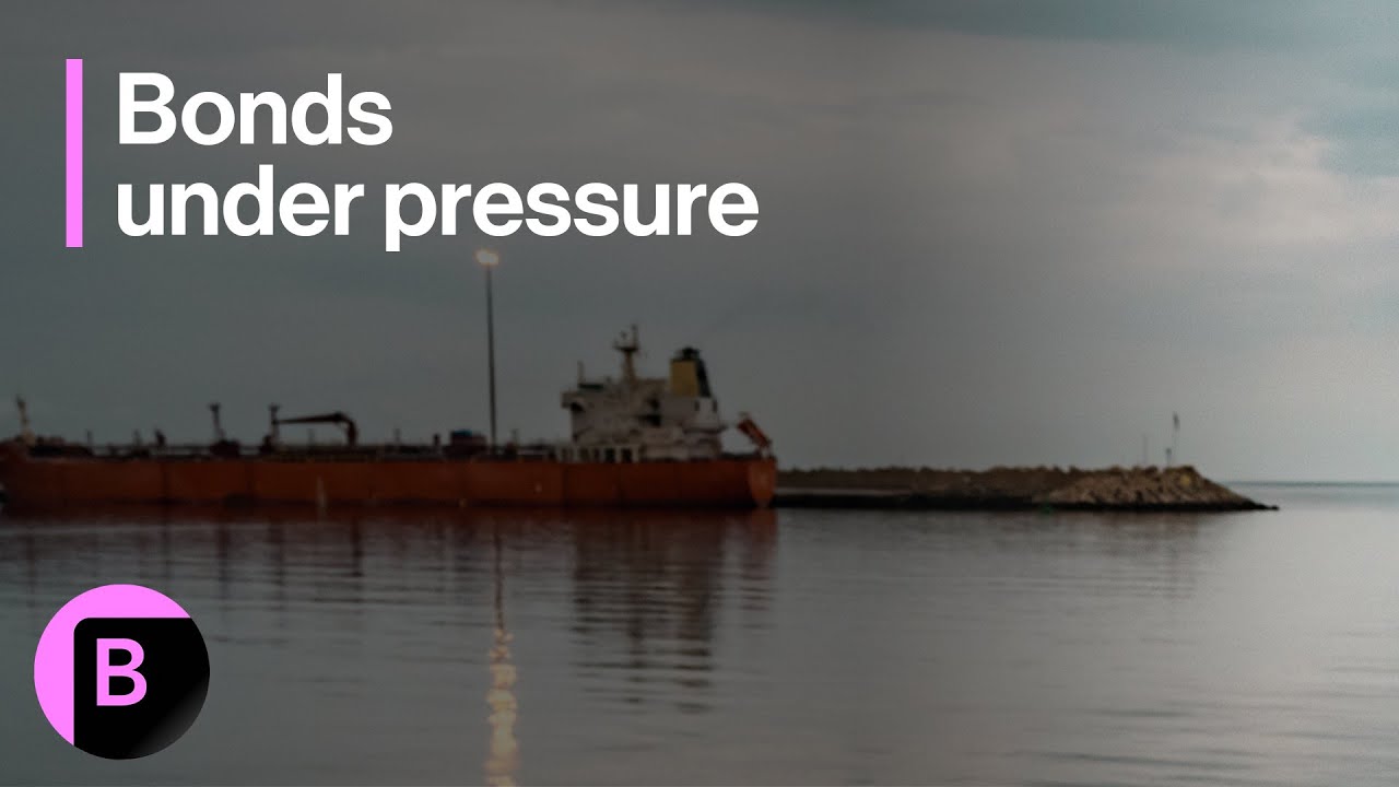 Bonds Under Pressure Despite Oil Relief: 3-Minutes MLIV