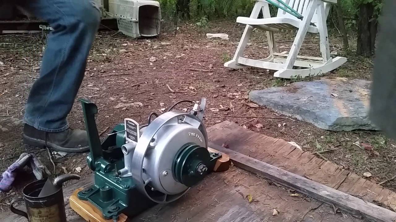 Starting Dale Pratt's Maytag 92 Multi-Motor for last time