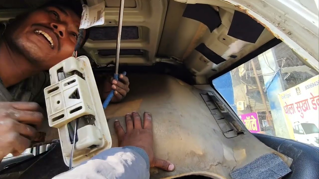 Gaadi ki roof ko nikalna pada😮‍💨