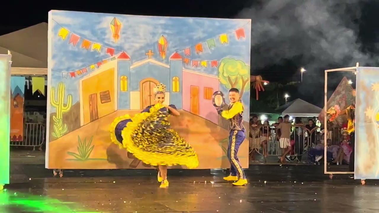 FERQUAJ 2025 - Casal quadrilheiro representando a Quadrilha Zé Monteirão