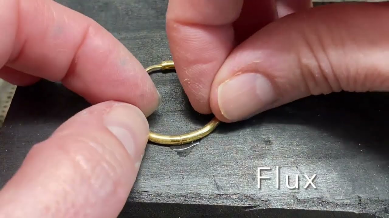 Repairing hollow jewellery