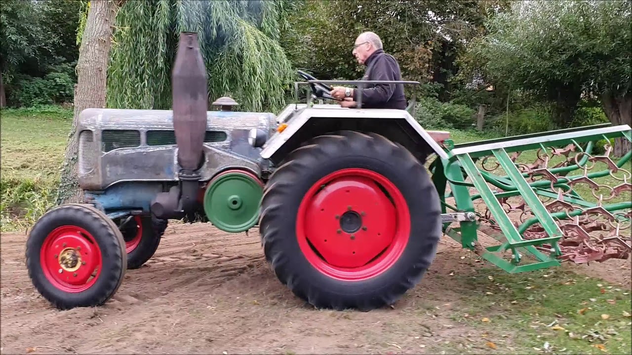 Lanz Bulldog D2816 beim schleppen