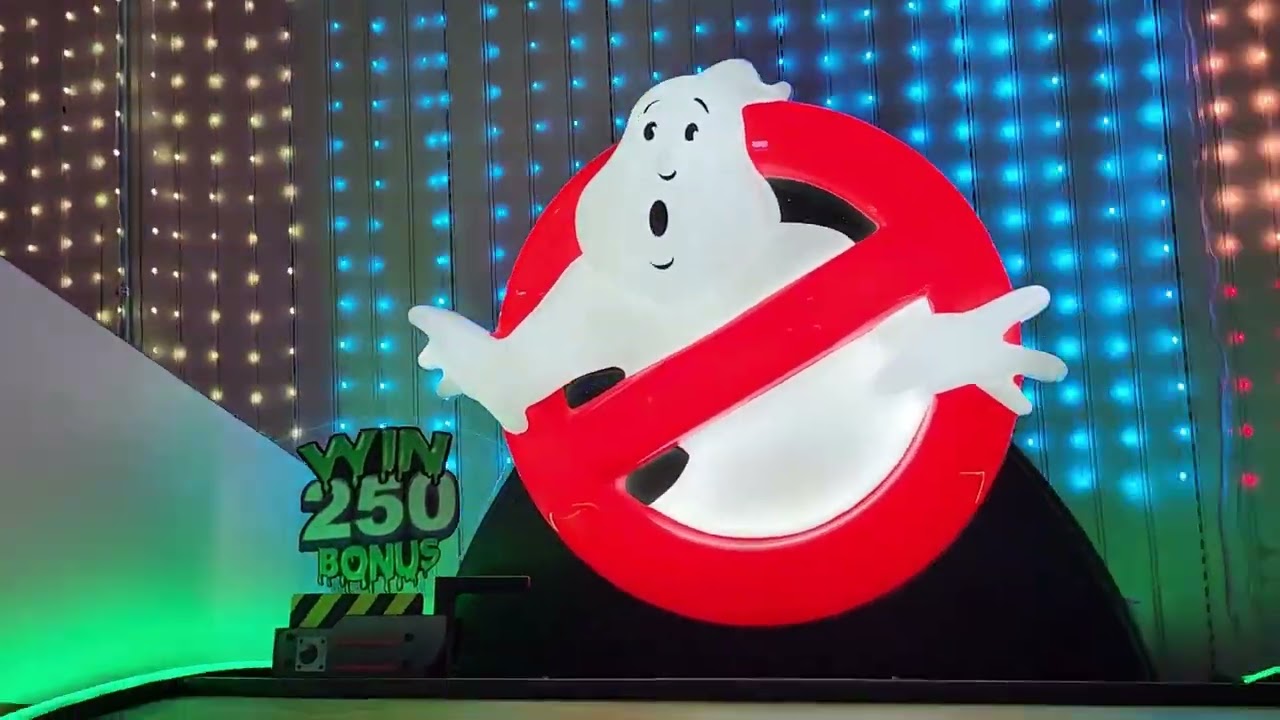 (🚗Out And Abouts #137) SIDE QUEST ARCADE - Pinball, video games, food, drinks+more (Garland, Texas)