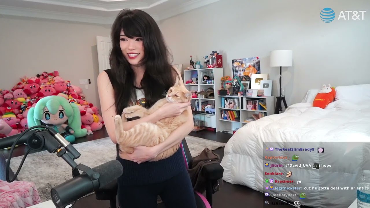 Emiru - [August 10th 2024] Cosplay with Cinna and League