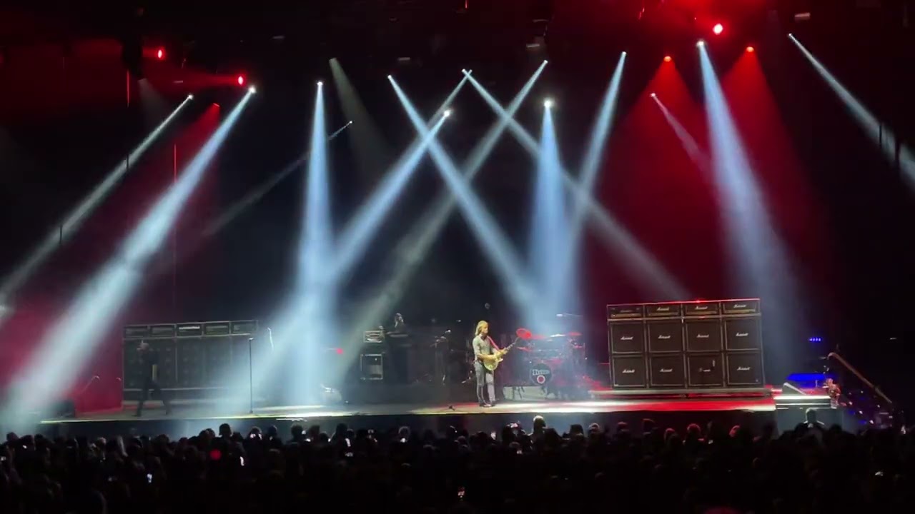 Stage Dolls - Soldiers Gun | Oslo Spektrum 2024