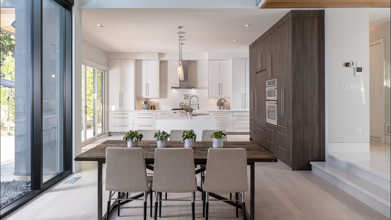 539 Jeanette Drive, Oakville, Ontario