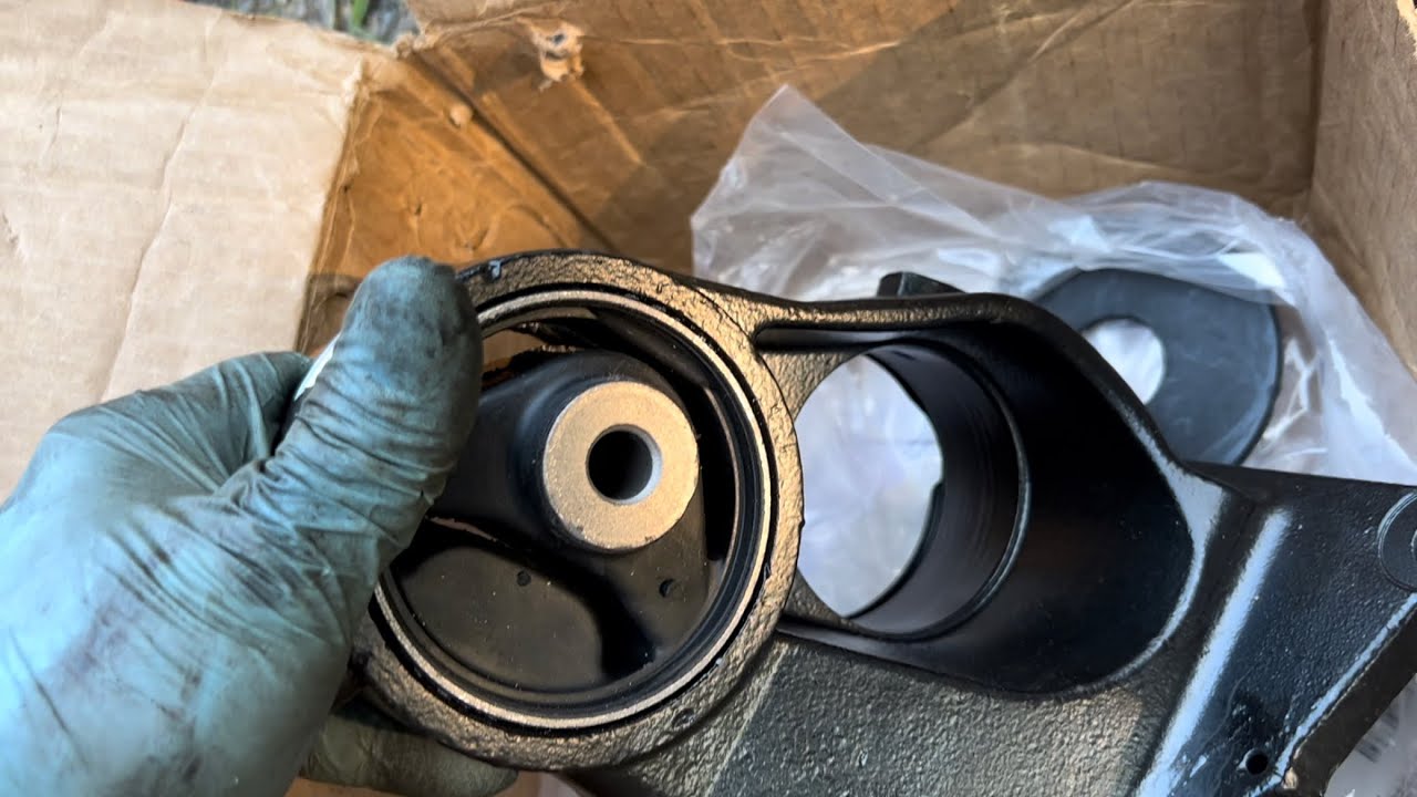 2001 Toyota Sienna, rear motor mount replacement!!!