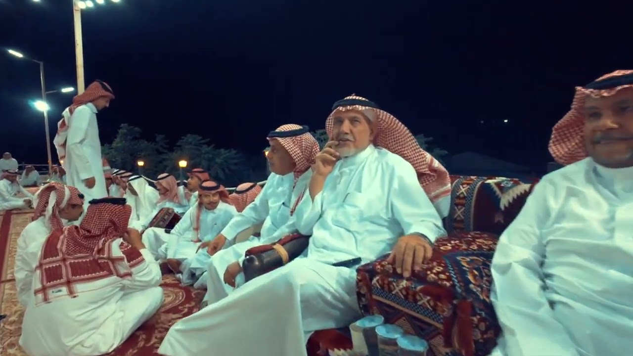 حفل الشاعر عبدالعزيز الطويرقي واخوانه لابناء عمهم من طويرق والضيوف من القبائل الاخرى