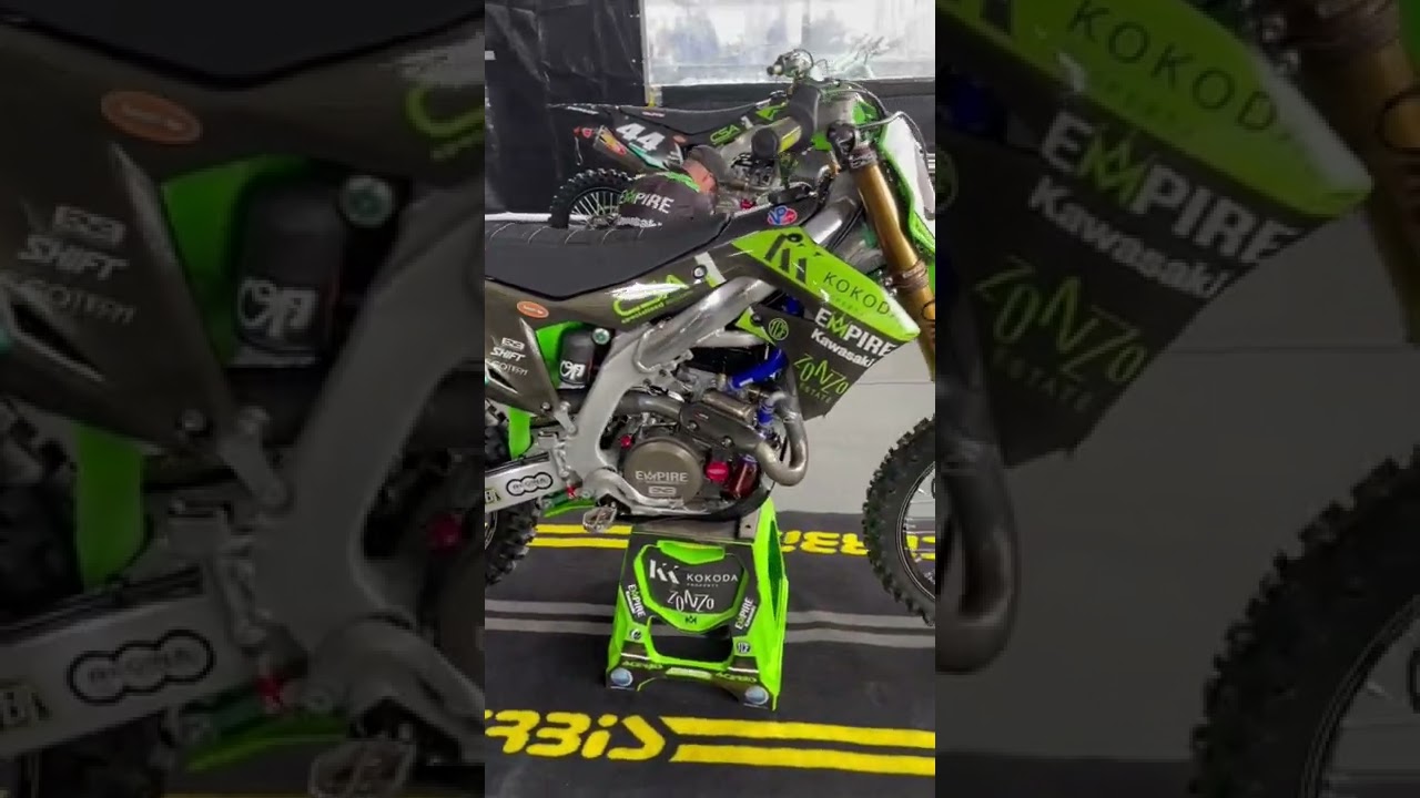 MY 2022 KX450