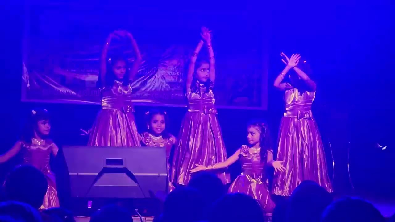 ആരവം 2K26 തകർപ്പൻ പ്രകടനവുമായി രണ്ടാം ക്ലാസിലെ മിടുക്കികൾ....