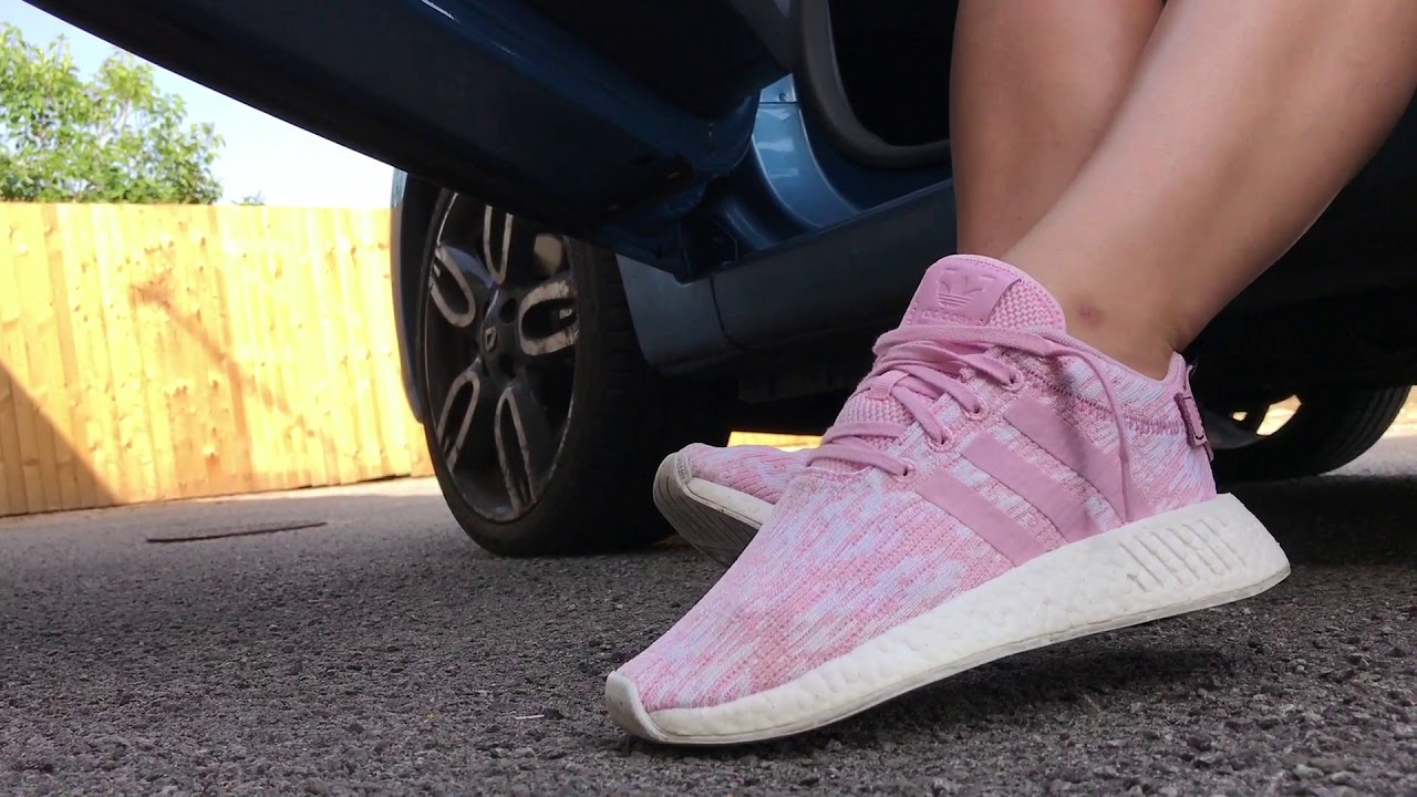 Kate's hot sockless shoeplay - Adidas NMD