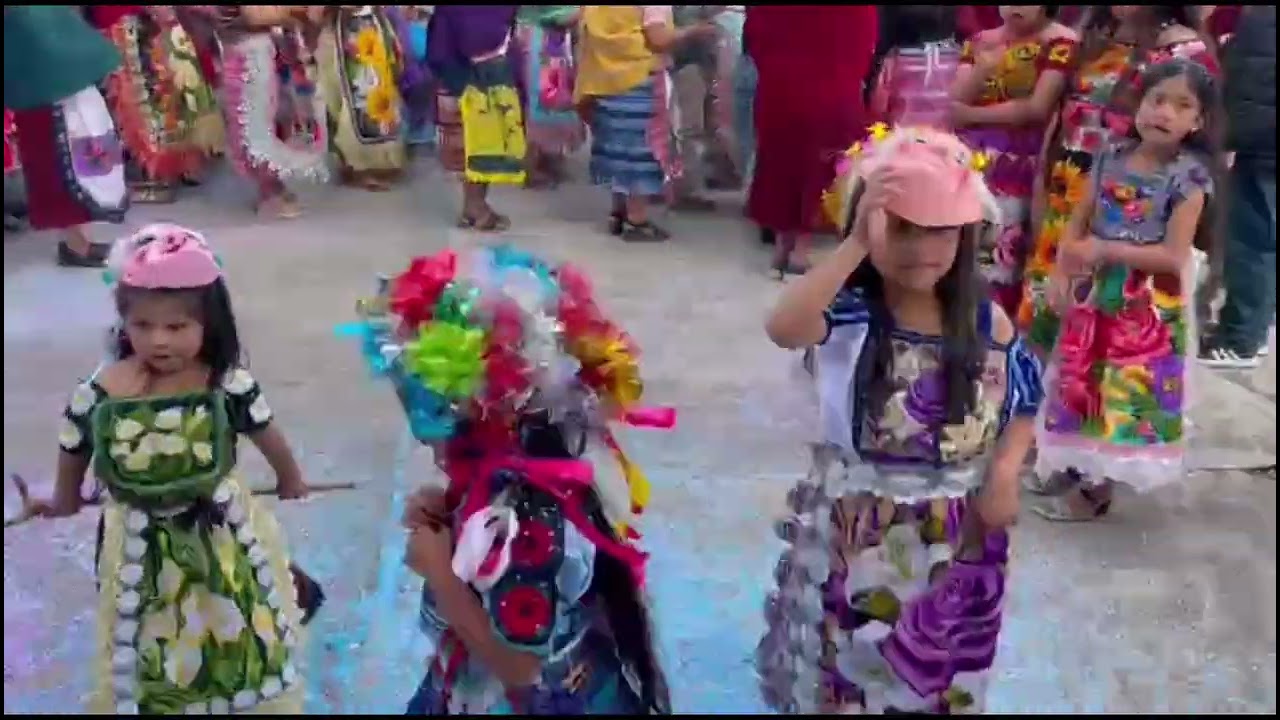 Recibimiento del SANTO NIÑO la familia CORALES GOMEZ PRT2