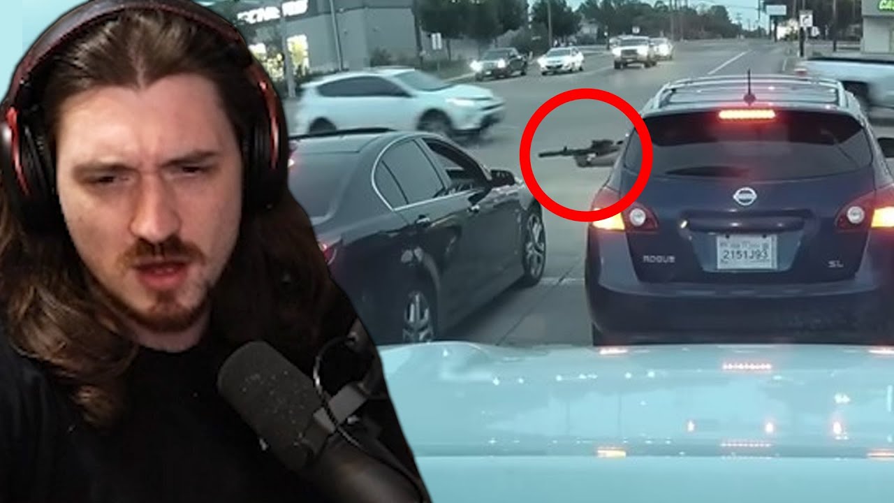 Texas Drivers Are INSANE - Idiots In Cars