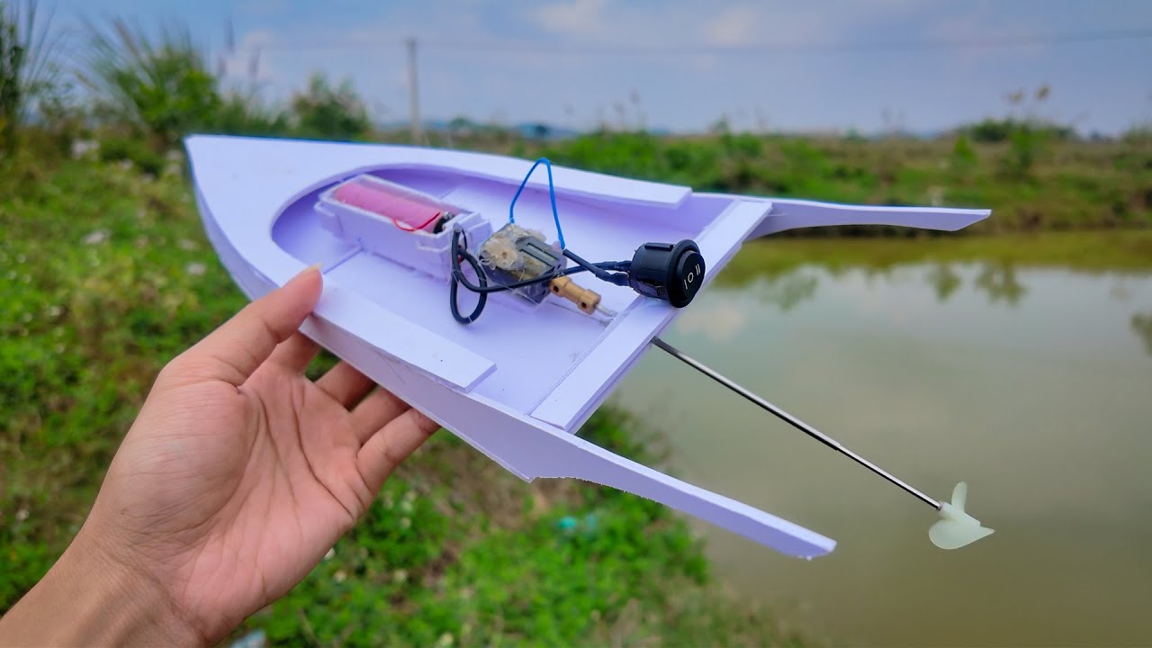 Lần Đầu Làm Thuyền Thái Chạy Bằng Động Cơ Siêu Nhanh
