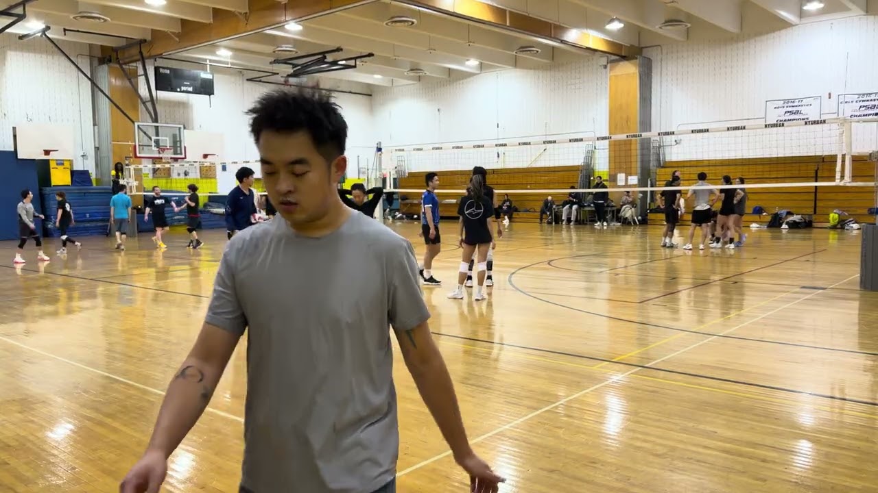FUNnie - 25/F - Semi-final 