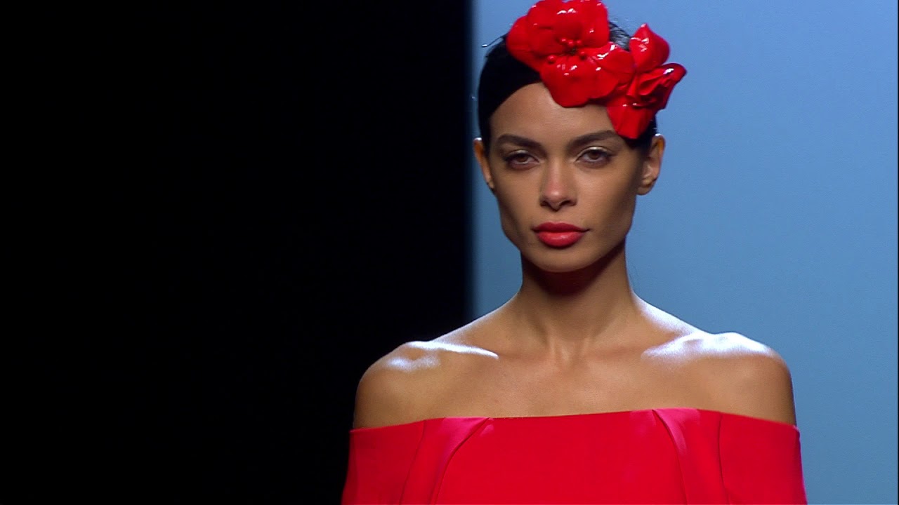 Menchen Tomas v&iacute;deo desfile colecci&oacute;n Primavera Verano 2019 MBFWM