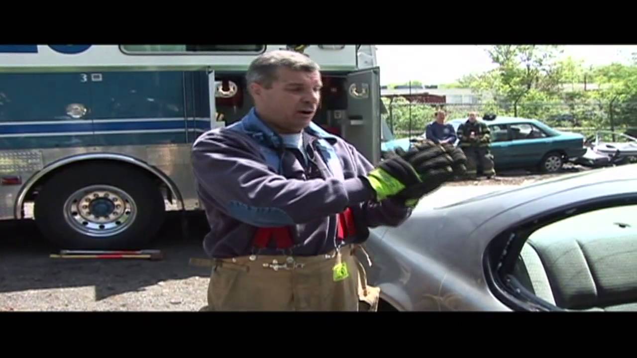 Vehicle Extrication: Door Removal The Vertical Crush