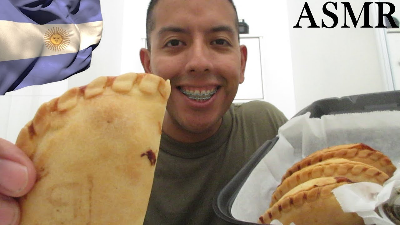 ASMR Emapanadas Argentina y Chimichurri | Comiendo Comida Argentina ( EATING SOUNDS)