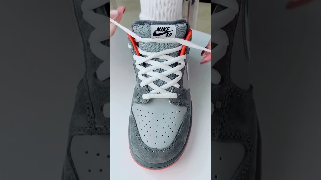 How to Tie Nike SB Dunk Laces for a Clean Fit 