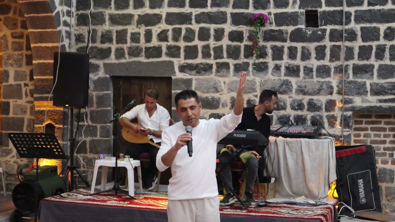 CANDAN ÖTESİN