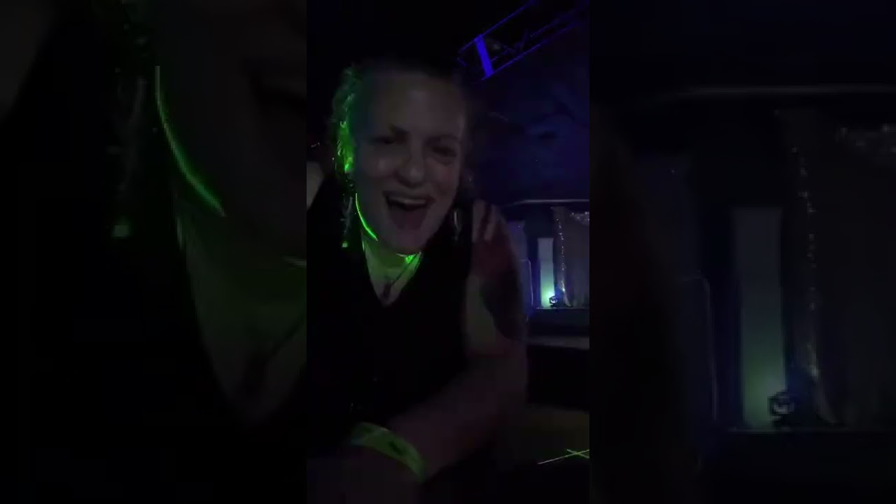 WitchFoot @philipryandeal & Mama Sunfiyahh at Chasers in Charlotte NC