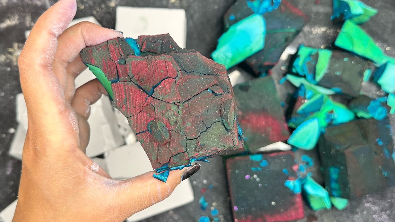 Dyed vs Plain NEW CHALK Next Cloud 1 ?? what do you guys think?