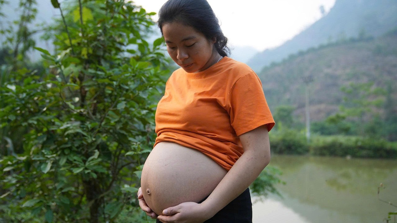 Full video: A single mother helps a 3-month-old baby abandoned by its parents in harsh weather