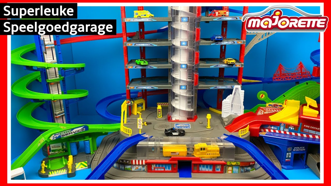 Majorette Super City Garage speelgoed uitpakken en spelen | Family Toys Collector