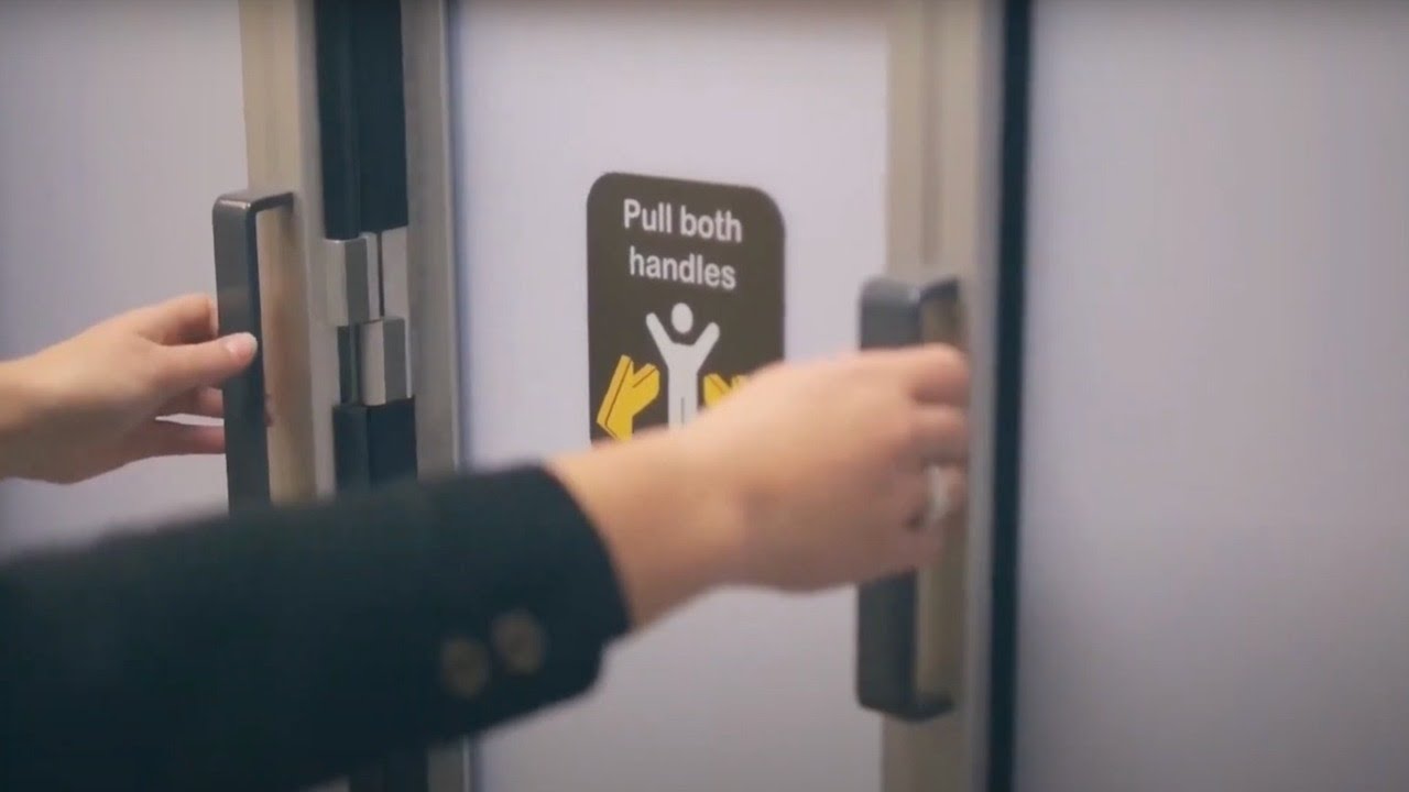 INTOS Airport Solutions | Space Saving Search Cabin
