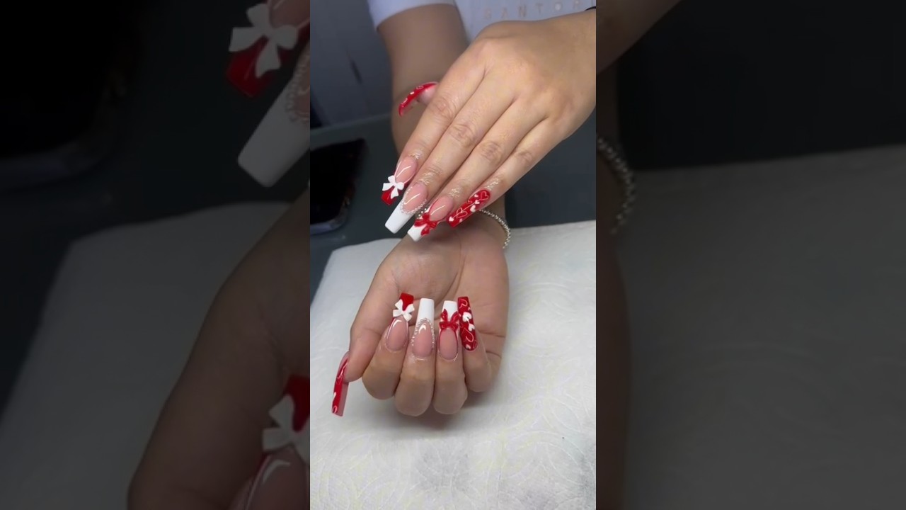 14 Days of Valentine&rsquo;s Day nails Day 2 #nails #nailswithbows #valentinesdaynails#u&ntilde;asdecoradas