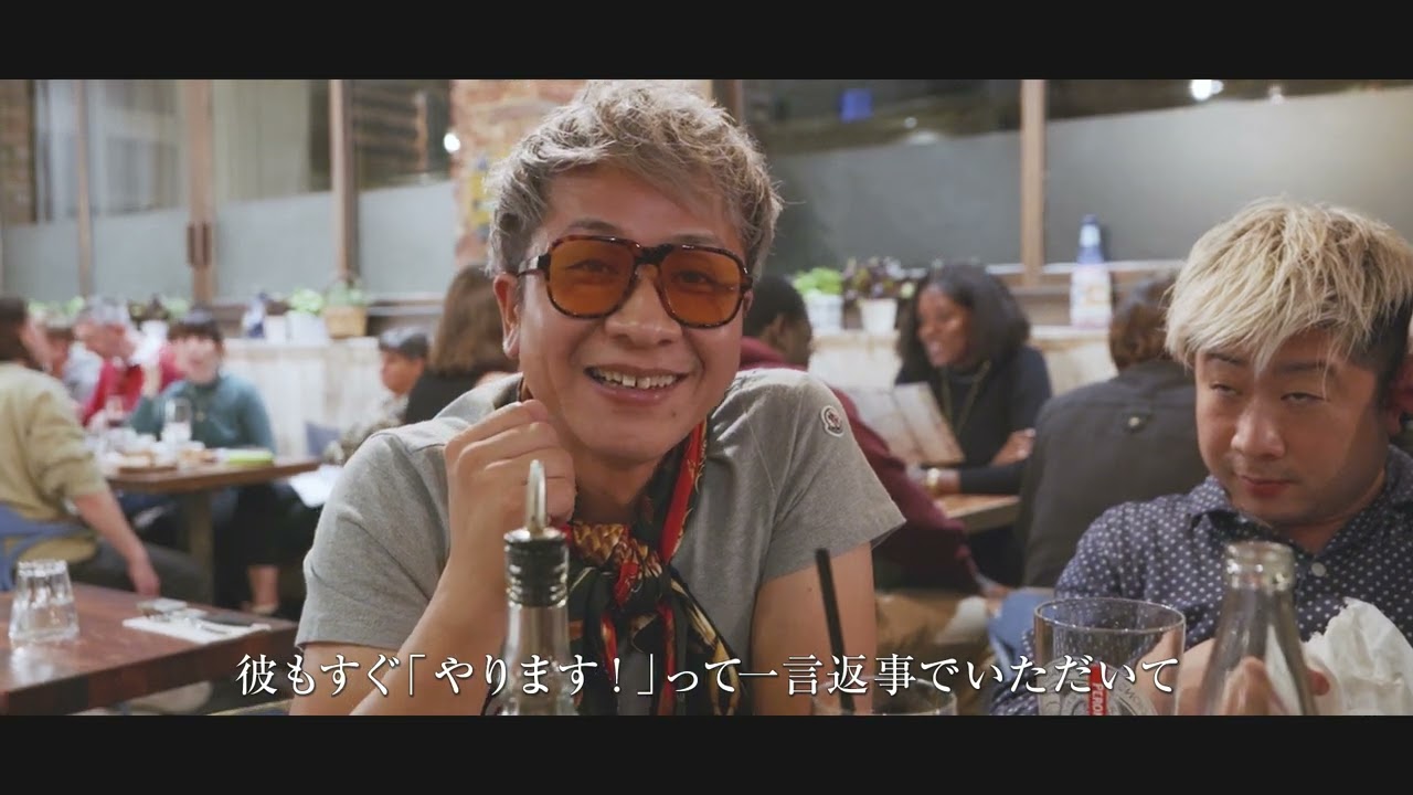 パリコレクションDAVID LAYERステージ　男性テーラー（兄弟）日本人初の快挙