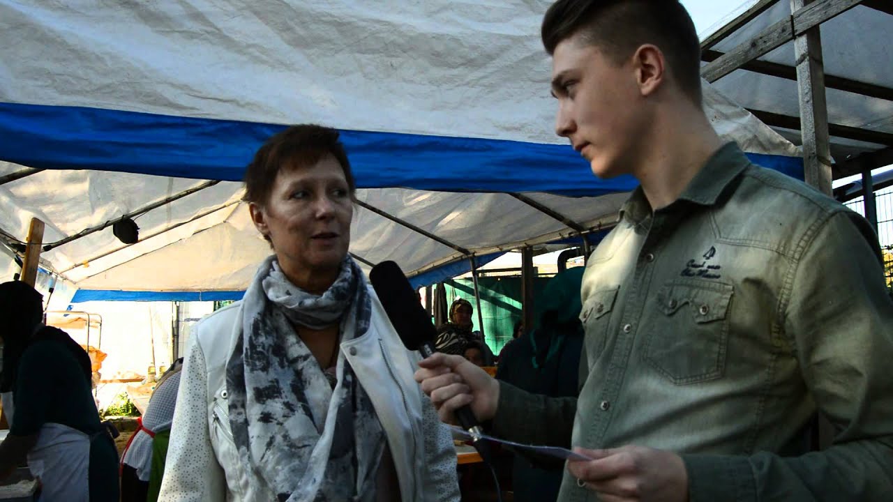 Momento Films - Nachbarschaftsfest Fl&uuml;chtlinge 1080p HD