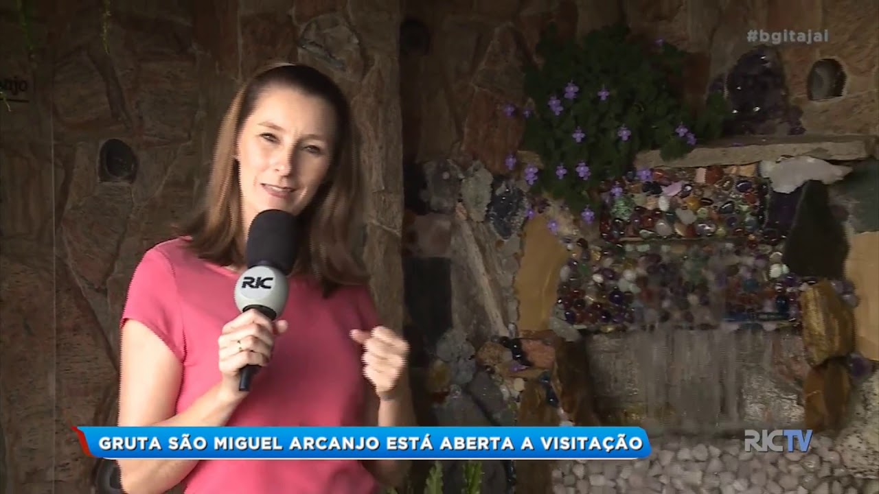 Gruta São Miguel Arcanjo está aberta para visitação em Itajaí
