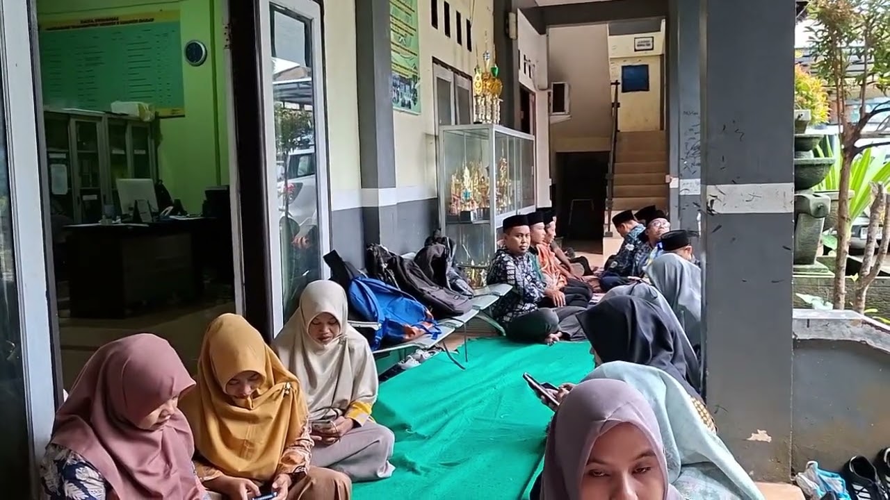 UST. NASARUDIN : RAMADHAN MENGISIKU MERUPAKAN TAWARAN