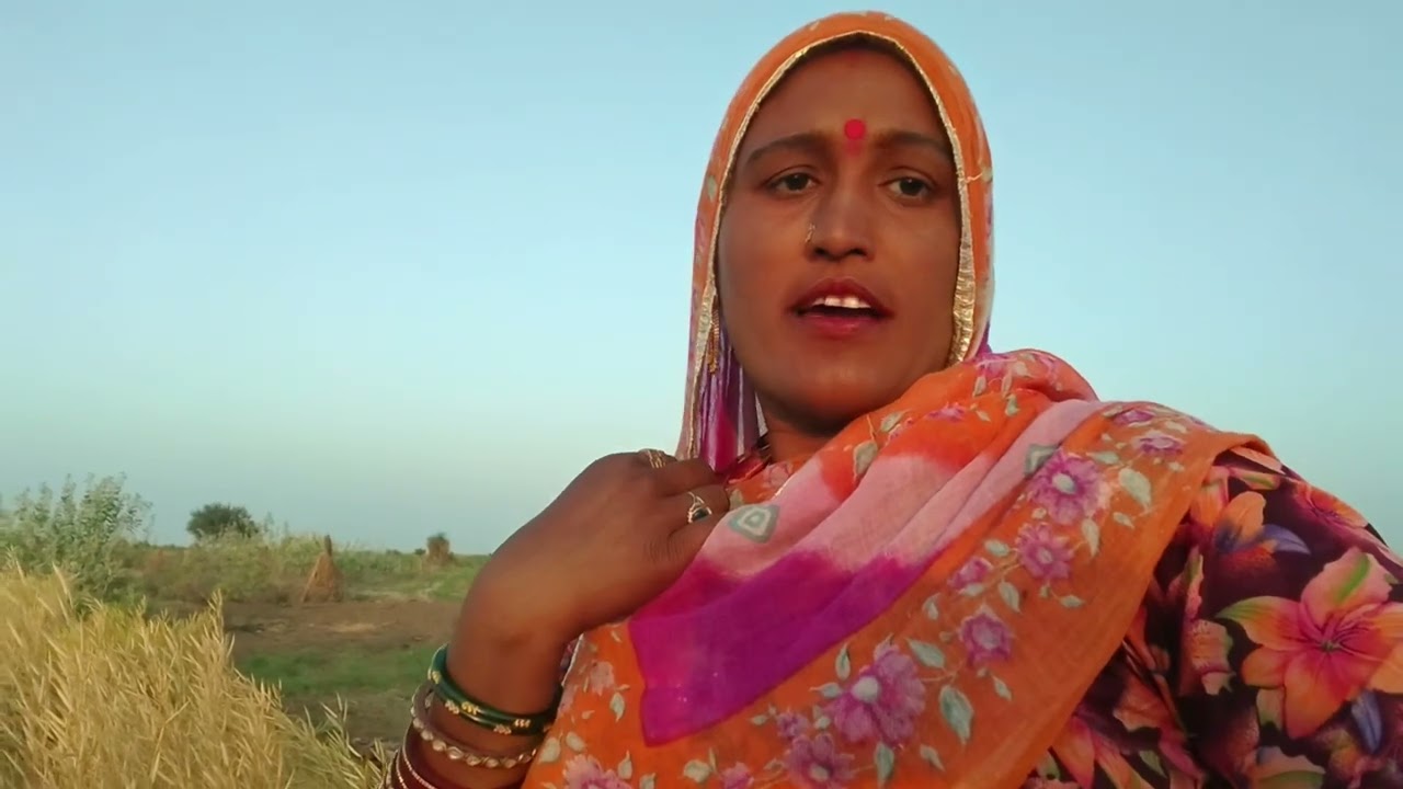 फाइनली आज फलोंन जी ब्लॉग में आ ही गए 💗♥️