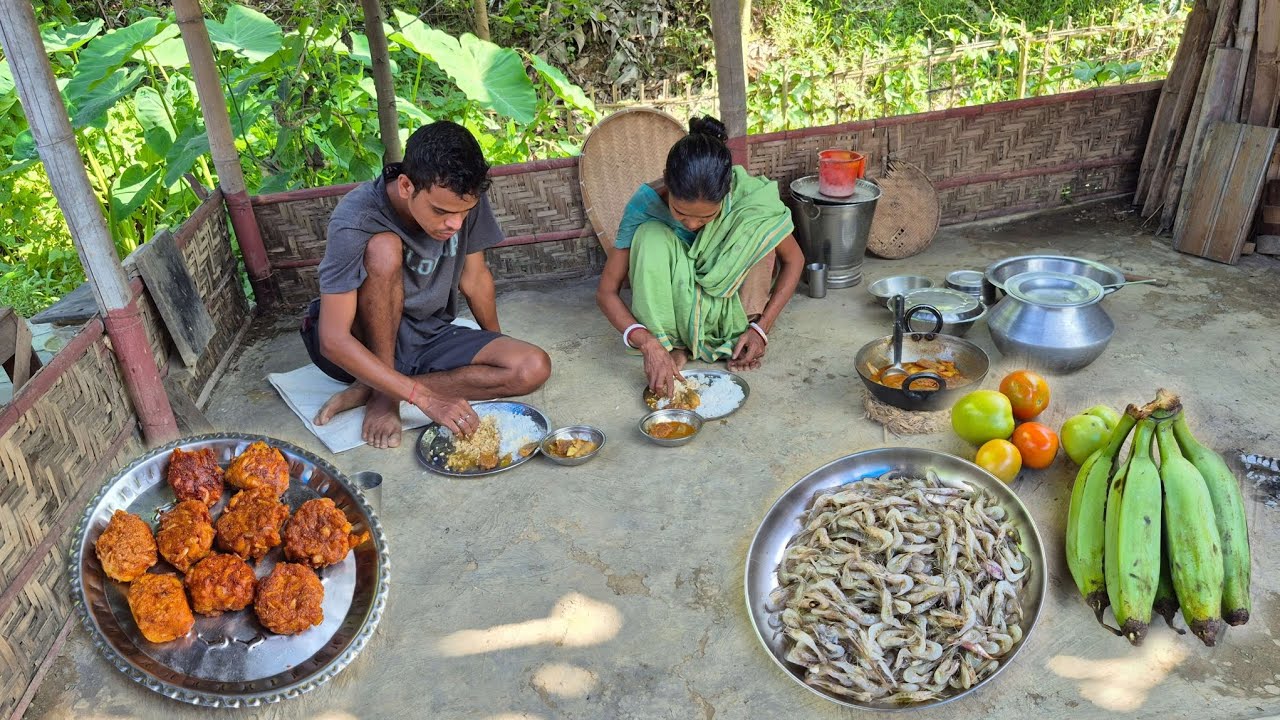 Small PRAWNS STUFFED Curry With RAW BANANA Cooking and eating By Village Mother and Son