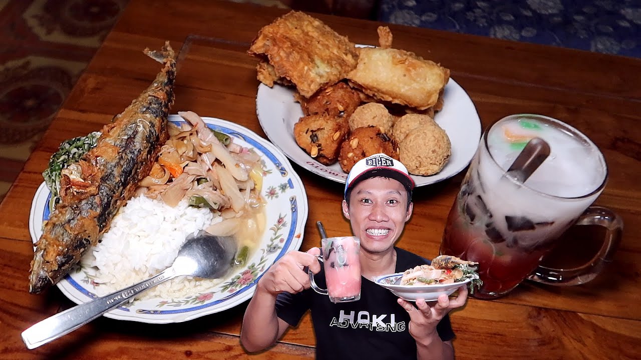 Makan Nasi Sayur Tewel Ikan laut porsi kuli, hanya 12000!!