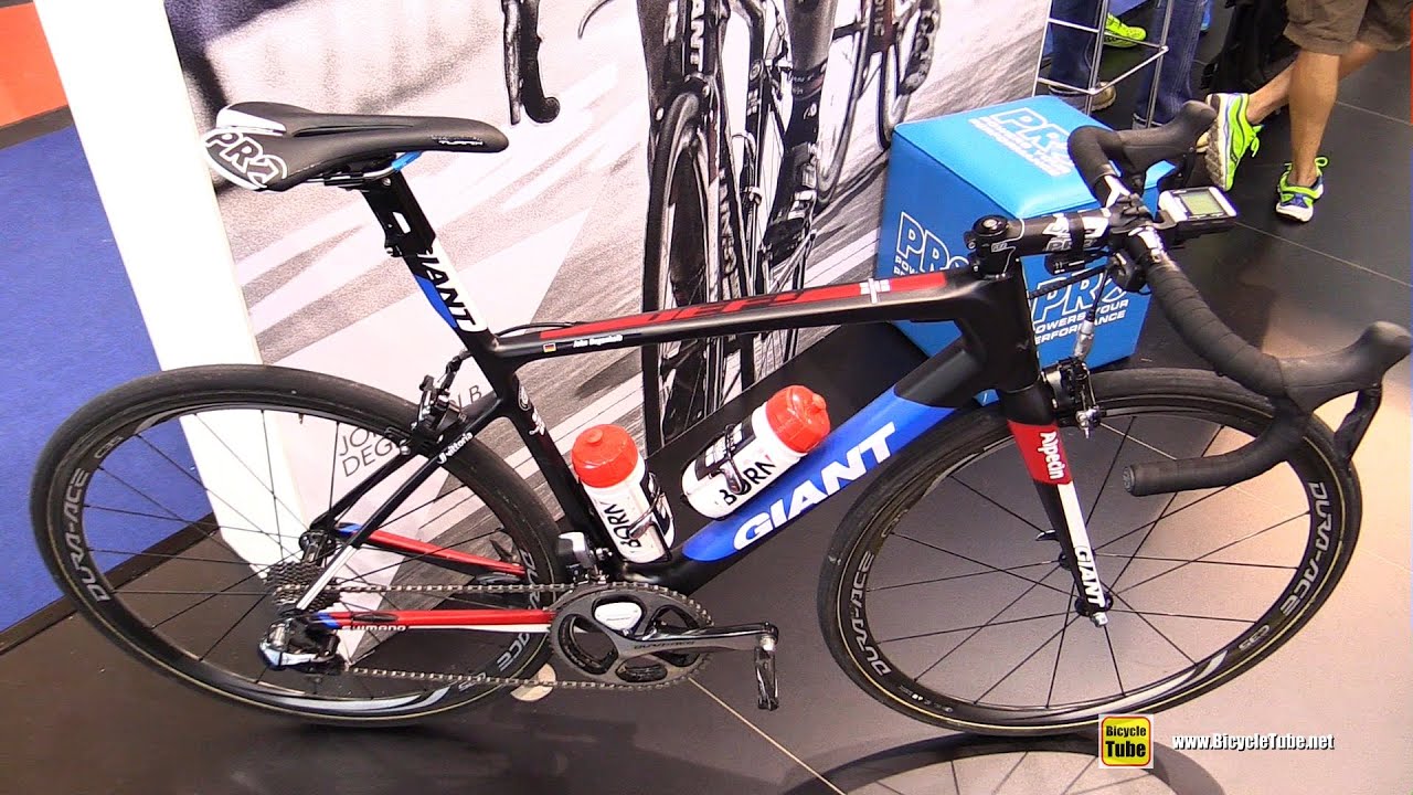 2015 Giant Defi - Giant Alpecin Racing Team - Walkaround - Shimano Stand 2015 Eurobike